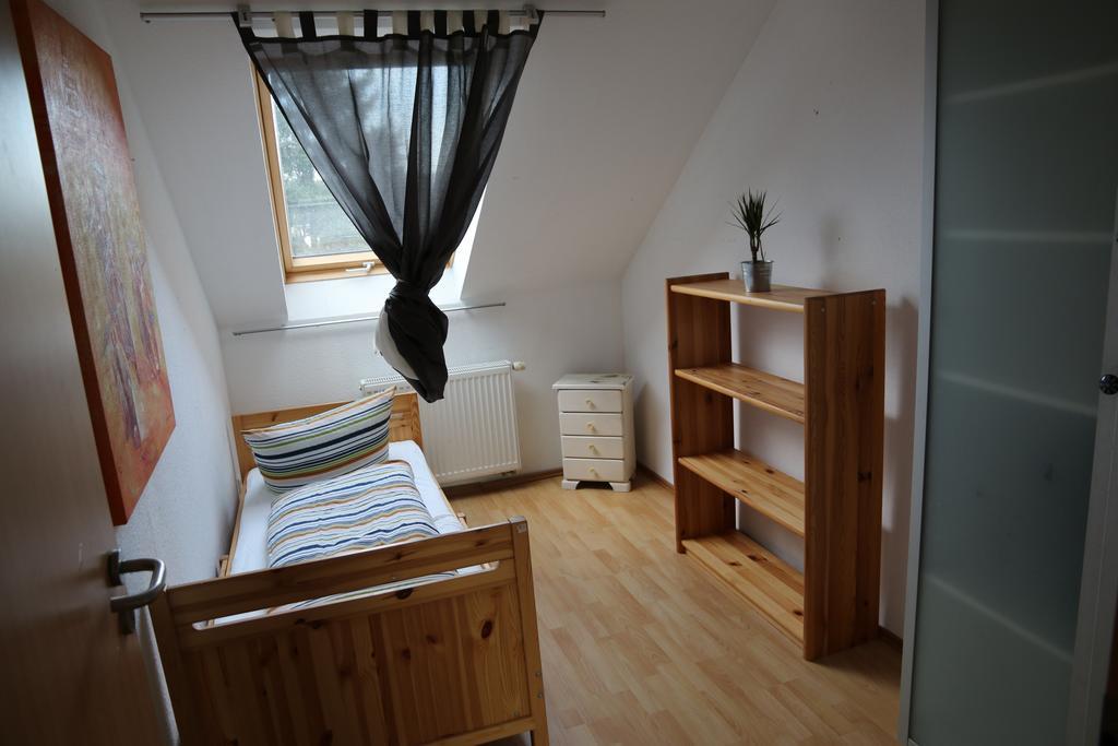 Nadines Ferienwohnung Крефельд Экстерьер фото