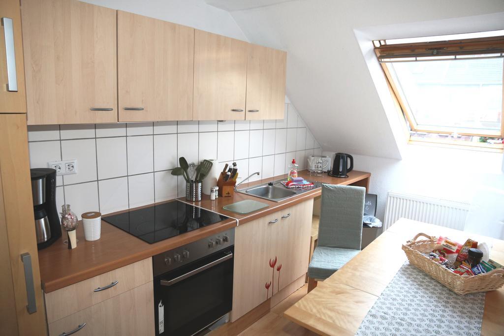 Nadines Ferienwohnung Крефельд Экстерьер фото