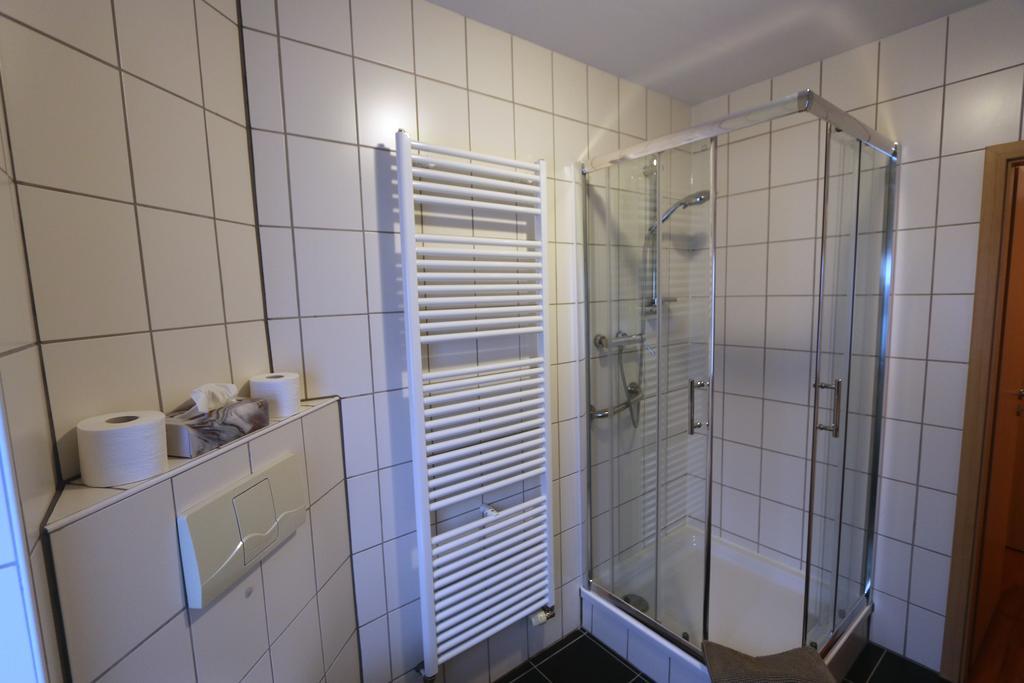 Nadines Ferienwohnung Крефельд Экстерьер фото