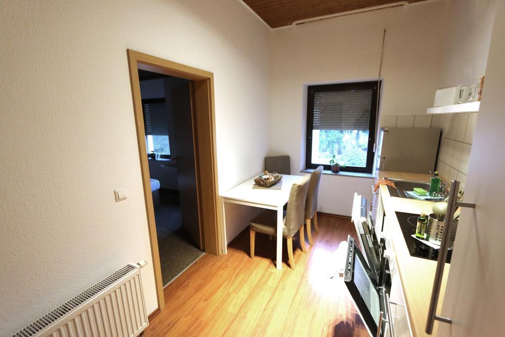 Nadines Ferienwohnung Крефельд Экстерьер фото